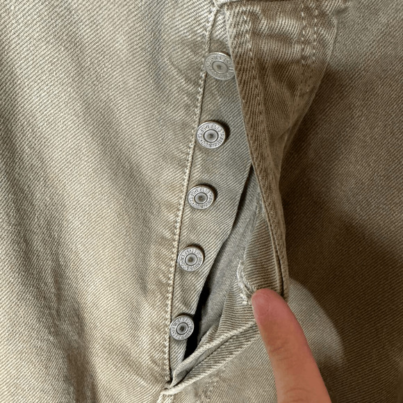 Levis 501 Men's Size 42x32 Y2K 90s Straight Leg Jeans Tan Button Fly Denim - Picture 3 of 6